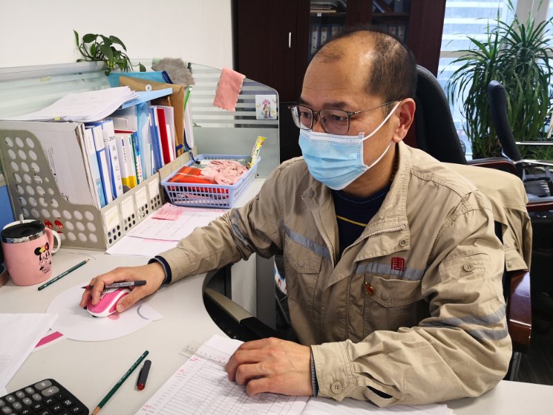 王兆猛的“日?！薄洿筇粕綎|清潔能源開發(fā)有限公司人力資源部負(fù)責(zé)人王兆猛
