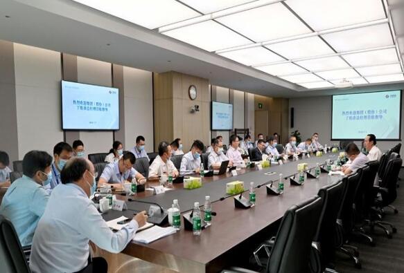 中國電建集團(tuán)公司黨委副書記、總經(jīng)理丁焰章到電建國際公司調(diào)研