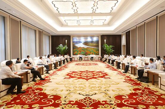 國(guó)家電網(wǎng)董事長(zhǎng)、黨組書記毛偉明拜會(huì)黑龍江省委書記張慶偉、省長(zhǎng)王文濤