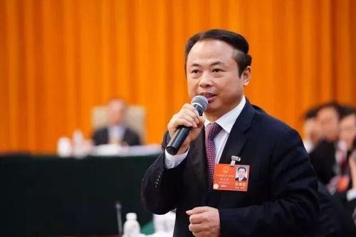發(fā)展智慧型儲能電站 助力實現(xiàn)“碳達(dá)峰、碳中和”——訪全國人大代表、天能控股集團董事長張?zhí)烊? /></a></div>
				<div   id=