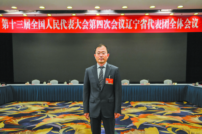 國人大代表 國網(wǎng)遼寧省電力有限公司董事長、黨委書記石玉東：加強能源互濟 促進能源互聯(lián)