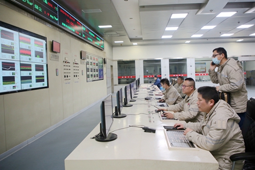 圖片1：“萬(wàn)家燈火，他們用心守護(hù)!”.JPG
