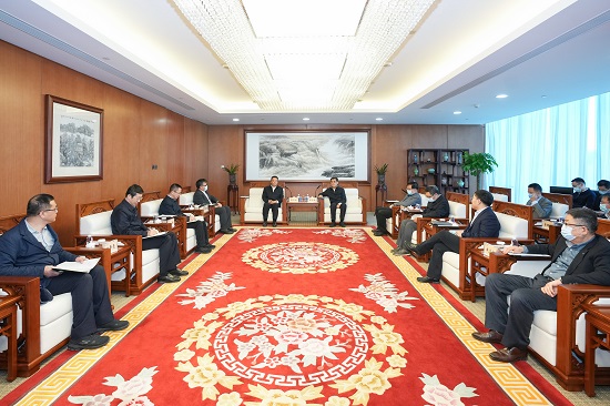 舒印彪鄧建玲會見哈電集團董事長曹志安、總經(jīng)理吳偉章