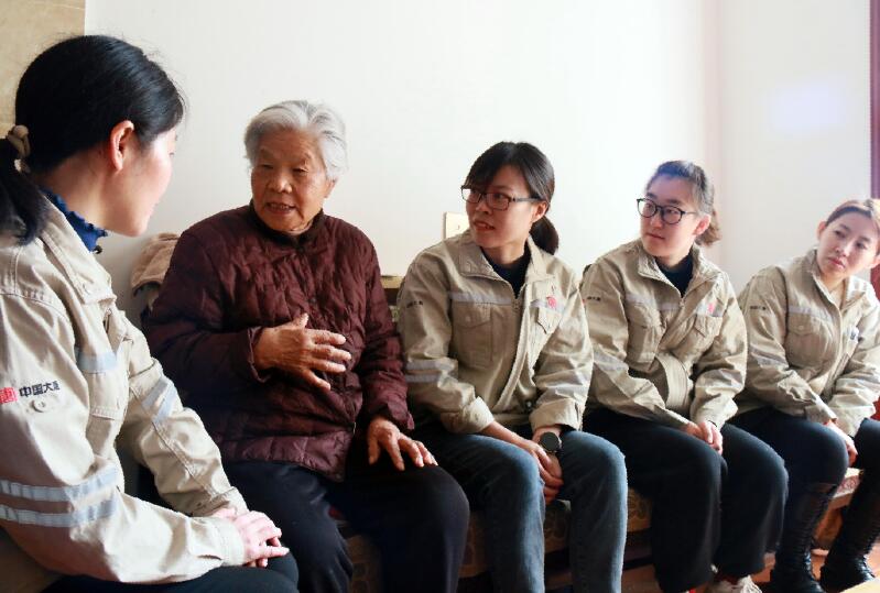 別樣?jì)D女節(jié)，溫暖老人心