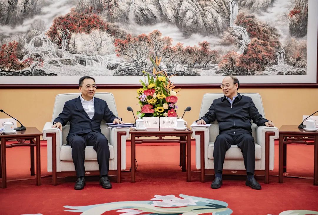 鄒磊拜會中國石油集團(tuán)黨組書記、董事長戴厚良