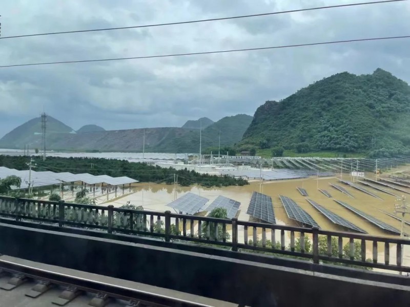 地面電站秒變漂浮電站，又一光伏電站被水淹！
