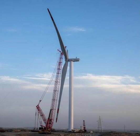 深耕大西北，H171-4MW分散式風(fēng)電項(xiàng)目成功首吊!