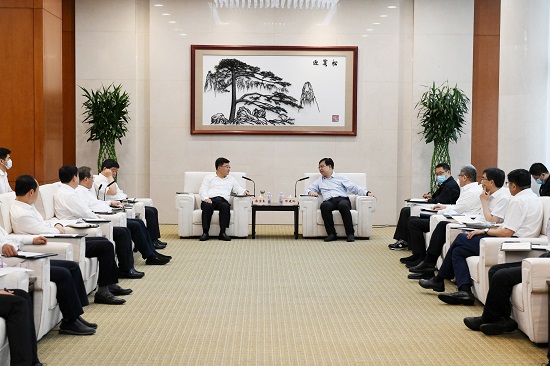 鄧建玲會(huì)見承德市委書記柴寶良、市長王亞軍