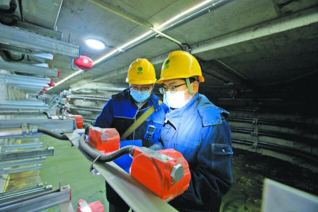 銀川供電公司：“臨近春節(jié)，保障居民安全可靠用電更是頭等大事”
