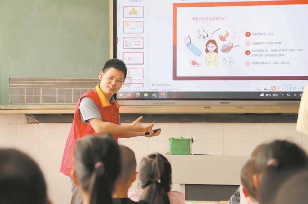 魏錕：用心服務(wù)是起點(diǎn)，客戶滿意是方向