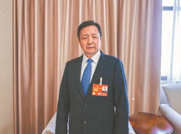 新型電力系統(tǒng)建設(shè)為電力裝備制造業(yè)帶來新機遇——訪全國人大代表，全國工商聯(lián)副主席，特變電工股份有限公司黨委書記、董事長張新