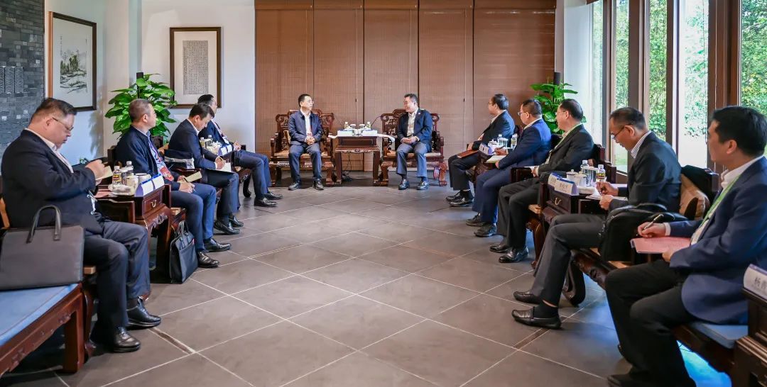 大唐集團(tuán)黨組書記、董事長鄒磊與海南省副省長倪強(qiáng)會談