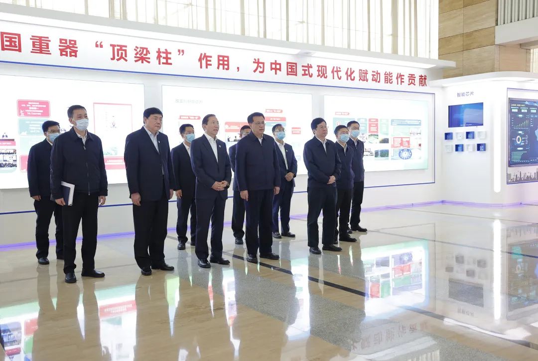 重慶市委書記袁家軍、市長胡衡華與國家電網(wǎng)董事長辛保安、總經(jīng)理張智剛會談