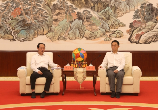 中國(guó)電建黨委書記、董事長(zhǎng)丁焰章拜會(huì)廣西壯族自治區(qū)黨委書記劉寧、自治區(qū)主席藍(lán)天立