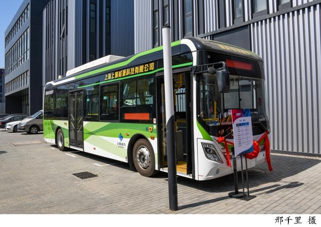 到2025年力爭發(fā)展燃料電池汽車超過10000輛，《上海交通領域氫能推廣應用方案》發(fā)布