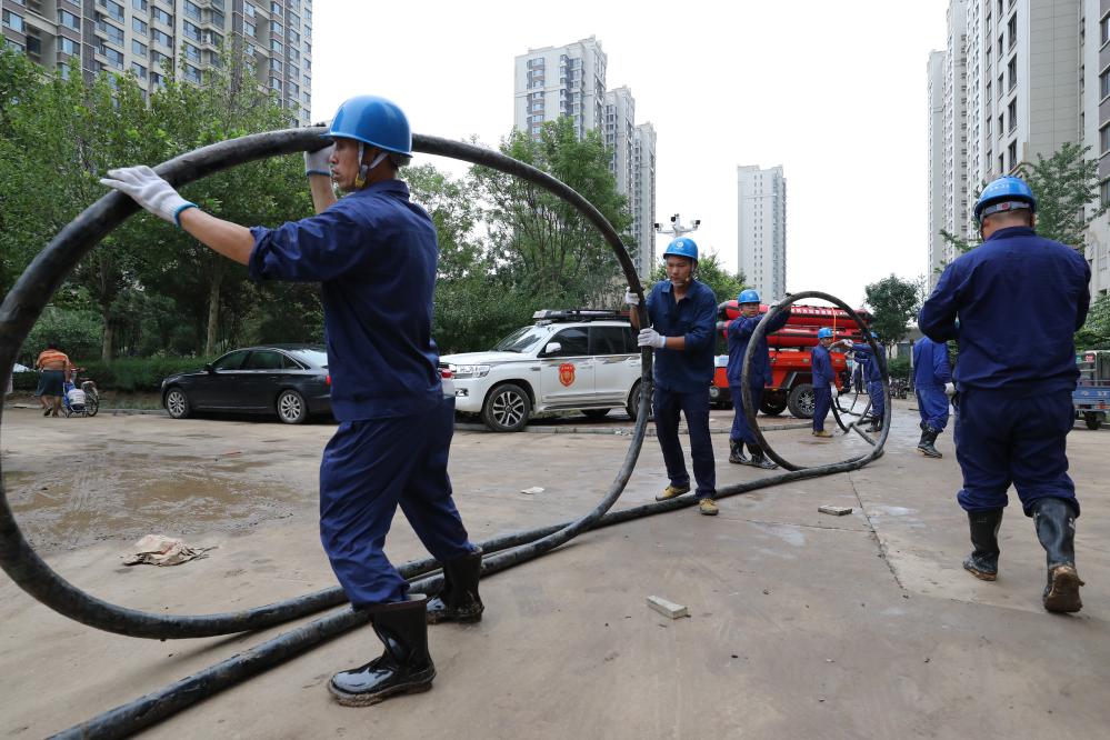 電來了，光就來了——河北涿州加快電力設(shè)施搶修見聞