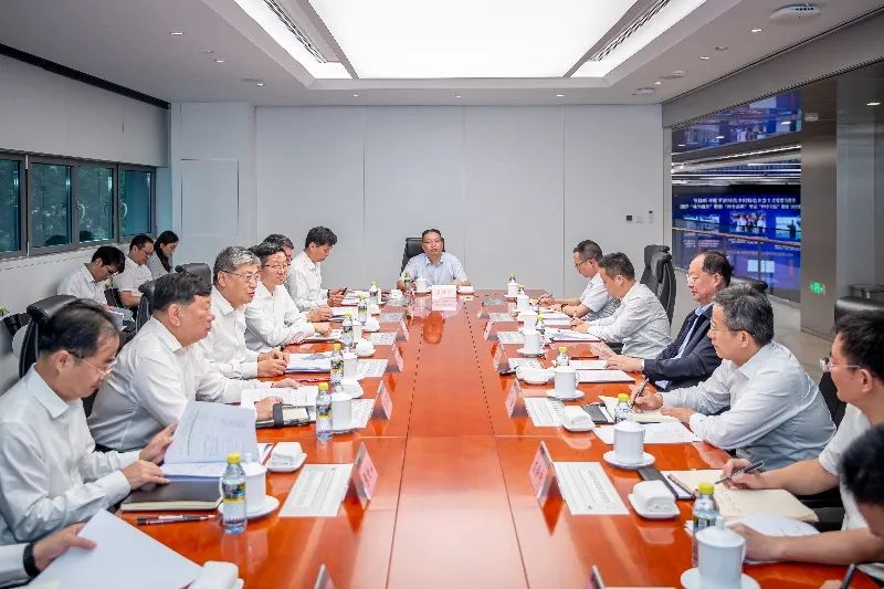 國家能源集團黨組書記、董事長劉國躍會見湖南省委副書記、省長毛偉明