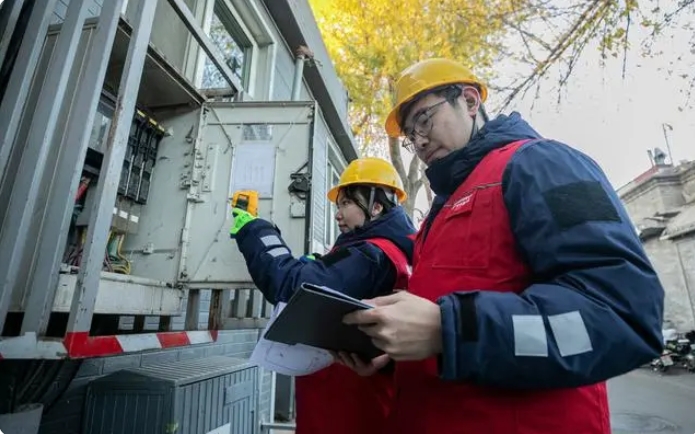 國網(wǎng)北京電力推進55項迎峰度冬重點工程，確保市民溫暖過冬