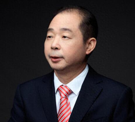 【兩會(huì)好聲音】全國(guó)人大代表、德力西集團(tuán)董事局主席胡成中：支持產(chǎn)業(yè)鏈出海，助推制造企業(yè)轉(zhuǎn)型升級(jí)
