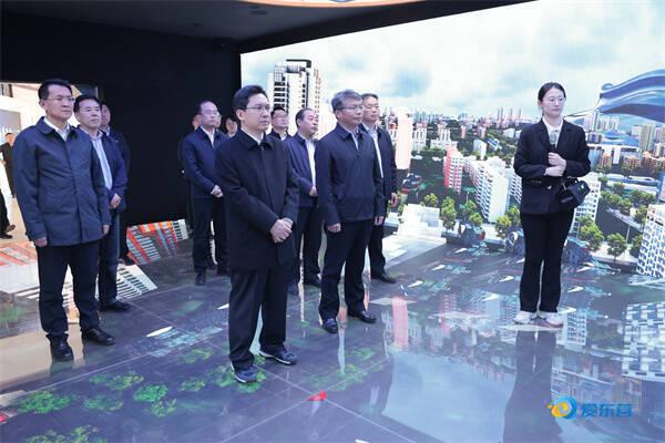 東營市委副書記、市長陳必昌調(diào)研儲能產(chǎn)業(yè)發(fā)展情況