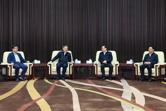 華能集團(tuán)董事長(zhǎng)溫樞剛、總經(jīng)理鄧建玲會(huì)見寧夏回族自治區(qū)黨委書記梁言順主席張雨浦