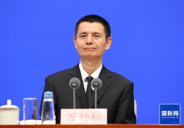 國(guó)家能源局：非化石能源發(fā)電裝機(jī)超過(guò)15億千瓦，歷史性超過(guò)火電