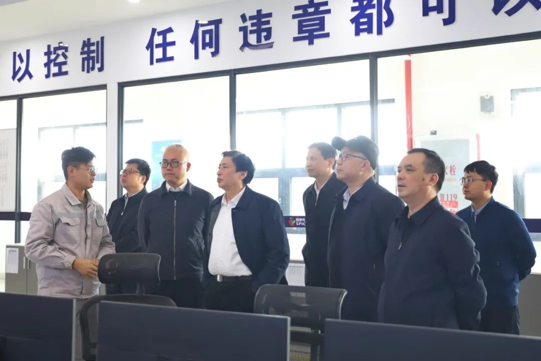 中國(guó)工程院院士謝和平調(diào)研前詹風(fēng)電、前詹港電