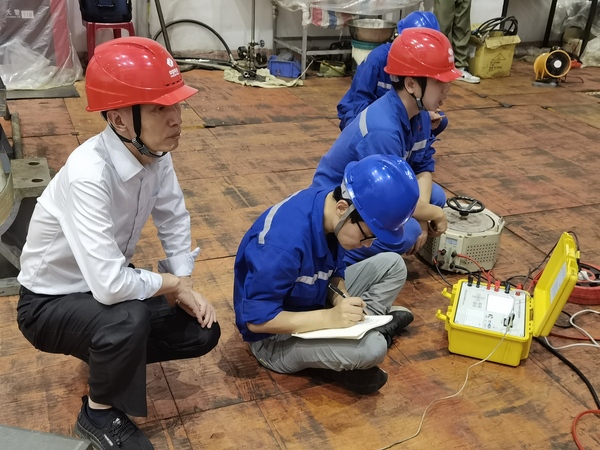【新春走基層】匠心守護(hù)設(shè)備安，確保電力暢無憂