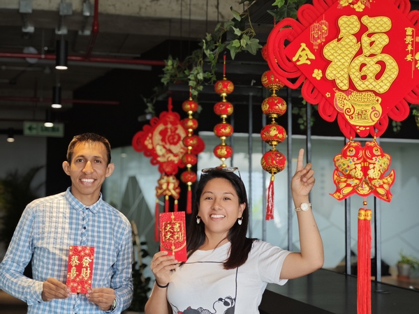 【新春走基層】濃濃年味暖人心，海外職工共迎春