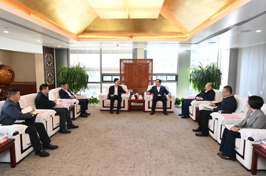 大唐國際黨委書記、董事長李凱會(huì)見中建五局黨委書記、董事長田衛(wèi)國