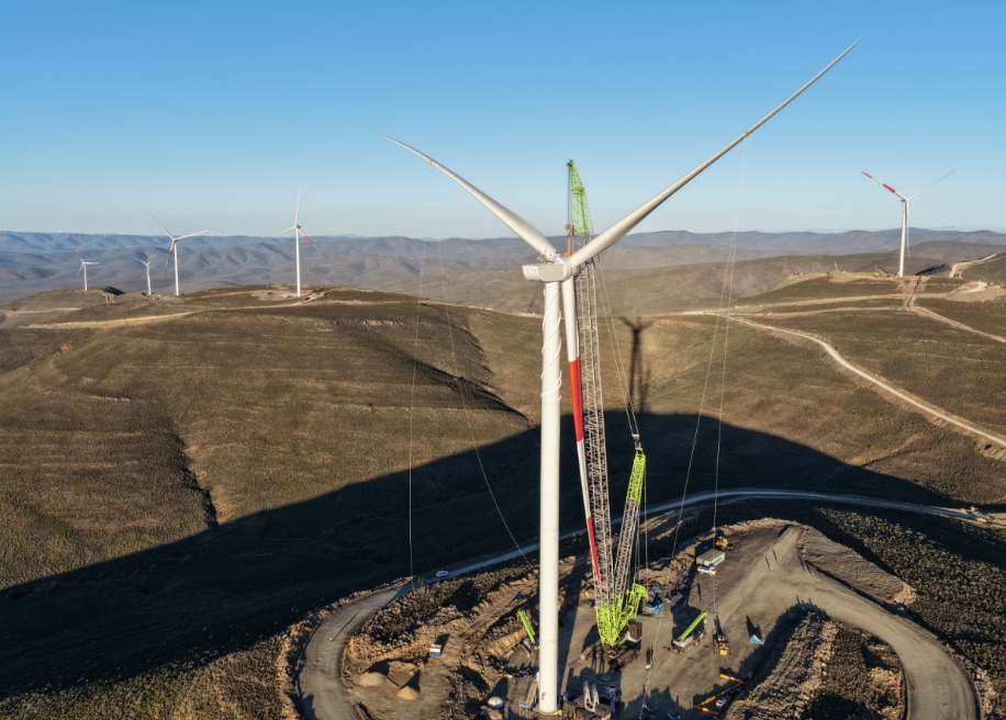 全球最大風光儲并網(wǎng)混合能源項目風機基礎澆筑全部完成